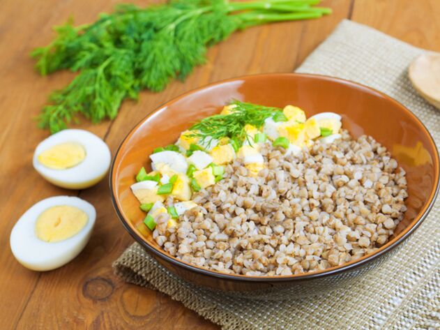 Buckwheat cooked with egg